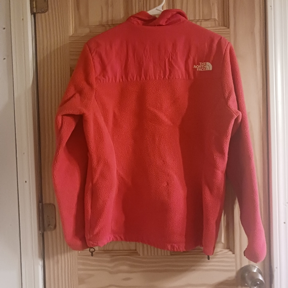The North Face Jackets & Blazers - Like new Pink northface size medium
